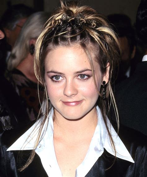 11 '90s Hairstyles That We’d Love to See Make a Comeback | 90s ...