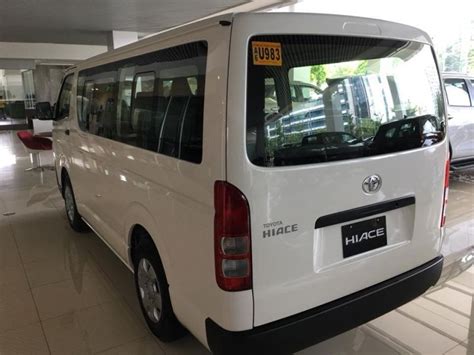 2020 Toyota Hiace Commuter Old Version 3.0L Dsl MT for sale | Brand New ...