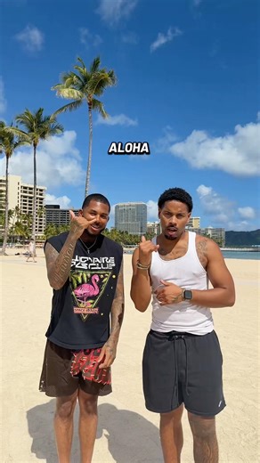 Aloha in sign language 🤙🏽🌴 #hawaii #asl #signlanguage