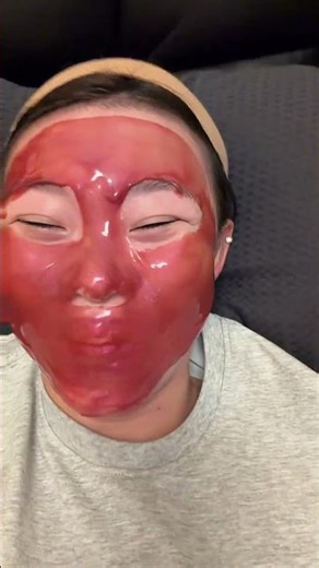 Hydrogel face mask mishap causes wobbling bubbles in Hebei, China