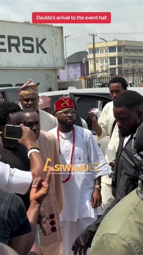 Davido arrival to the event hall – Ruthie Willie video