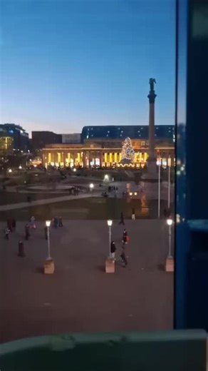 #zodiagemeni♊ #gemeni #stuttgart #schlossplatz