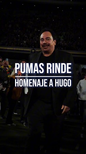 Pumas reconoció a Hugo Sánchez por los 50 años de su debut en Primera División. El homenaje fue en CU, antes de enfrentar a Tigres, su primer rival como profesional. ⚽ #HugoSánchez #Pumas #UNAM #EstadioOlímpicoUniversitario #Tigres