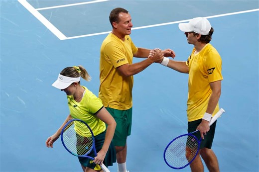 Alex de Minaur stars to drag hosts Australia into United Cup quarter-finals | Flashscore.com