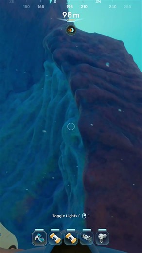 Triggering the Great Jaw in Subnautica 2 😨