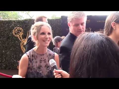 Serial Scoop Now (2.7) 43rd Annual Daytime Emmy Awards Red Carpet
