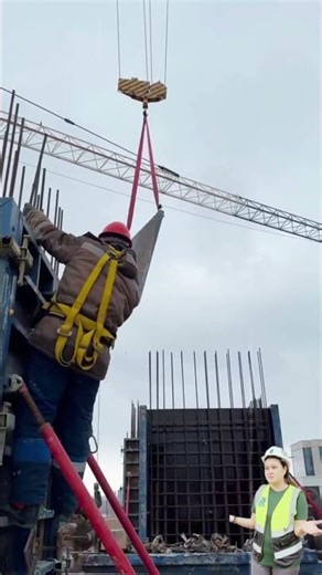 Rigging Fail That Load Had Other Plans!