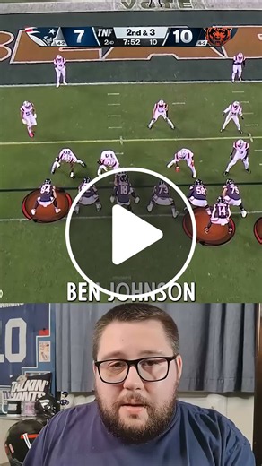 Bears tried to hand the ball off to an offensive lineman - NewsBreak