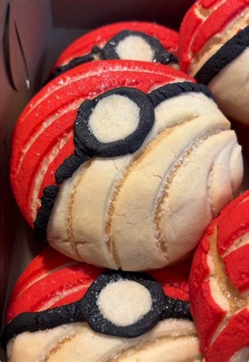 Gotta catch ‘em all ⚡️ Pokeconchas 😍 #pokemon #pokéball #pokemonconchas #fyp #mexicansweetbread