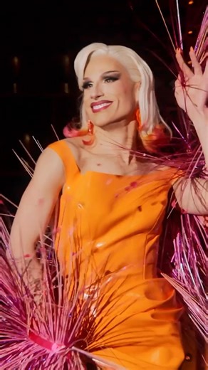 Fuegoooo! 🔥 #DragRace | RuPaul's Drag Race