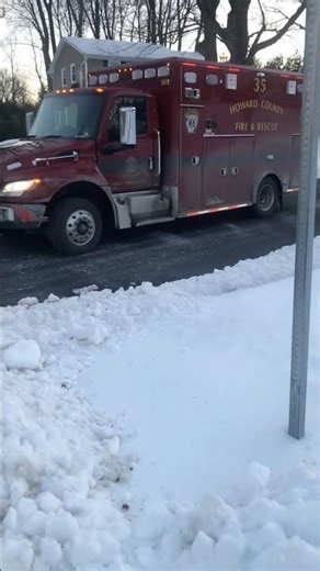 Howard County Fire and Rescue ambulance 35 transporting (1/26/26)