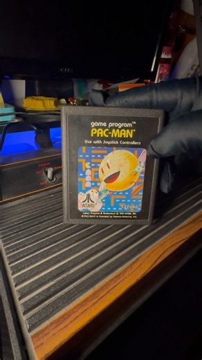 The Atari 2600, w/ Moodlighting #atari #atari2600 #retrogaming #retroconsole #explore