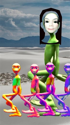 Dame to cosita funny dance Michael Jackson face #shorts #youtubeshorts #alien #funny