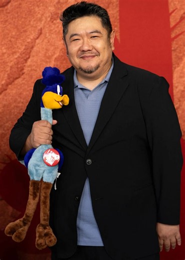 Eric Bauza, Voice of “Looney Tunes’” Bugs Bunny and Daffy Duck, Dies Suddenly at 46