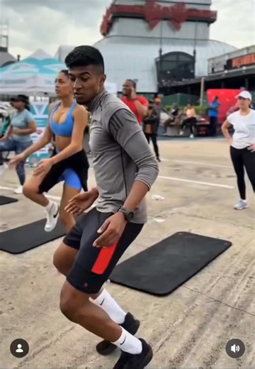 Beautiful Moment Ashay Sewlall Was Having A Rooftop Fitness Session Wow Many 🥰🤩👌 #Bazozwa #BBMzansiS6 | BBNaija & BBTitans Updates