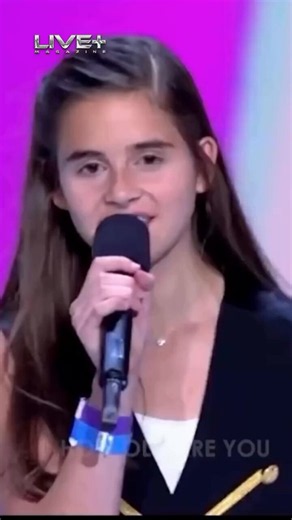 🌺 LOVE MUSIC 🎼 AND MOVIES 🎬 on X: "🎤✨ KHI CARLY ROSE SONENCLAR KHIẾN MỌI NGƯỜI KHÔNG NÓI NÊN LỜI Ở TUỔI MỚI CHỈ 13 TUỔI Khi Carly Rose Sonenclar, ở tuổi 13, bước lên sân khấu The X Factor USA, cô bé đã ngay lập tức chinh phục mọi người bằng sự tự tin và phong thái trình diễn ngay từ những giây phút đầu tiên ca khúc kinh điển “Feeling Good”" / X