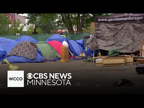 “Backbone” of homelessness prevention is on the brink, advocates say