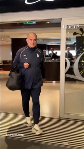 Así llegó Bielsa a Uruguay tras la eliminación en el Mundial 2026