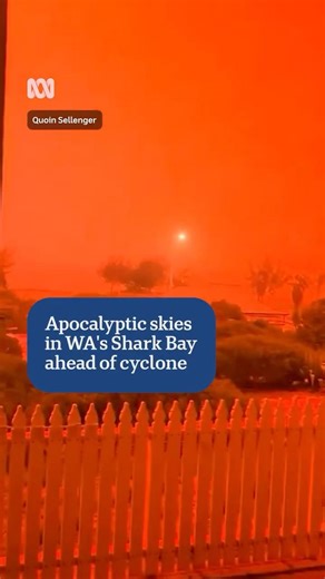 Apocalyptic skies in WA's Shark Bay ahead of cyclone | ABC NEWS