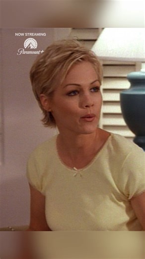 Donna wants to sleep with her new quarterback boyfriend! #beverlyhills90210 Now Streaming on Paramount | Beverly Hills 90210