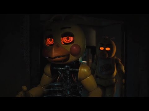 Five Nights at Freddy's 2: The Movie - Chica Wants to See What's Going On Inside of Toy Chica's Head