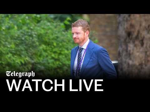 LIVE: The Commons debate whether Starmer should be investigated over the Mandelson scandal