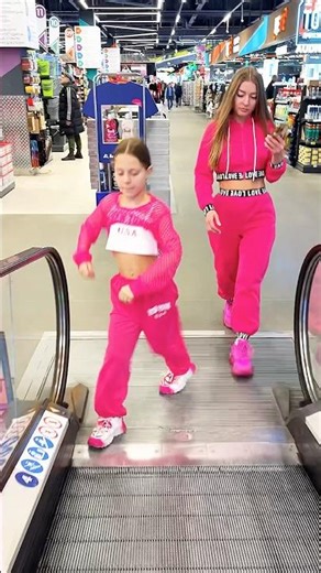 Gymnastics Skills: Cartwheel & Fun Coordination with Mom!