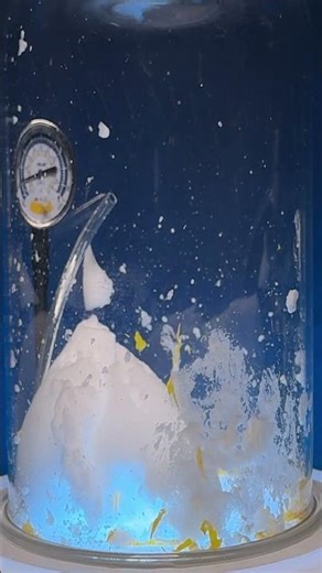 Balloon explodes in vacuum (unexpected result)