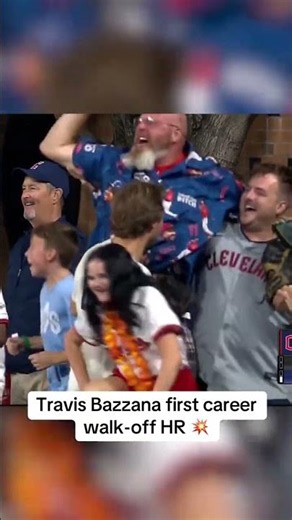 What a moment for the rookie! 👏