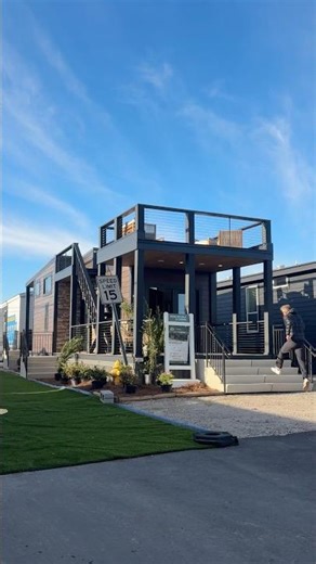 Touring a 399 sq ft Tiny Prefab Cabin with a Roof Deck! #hometour