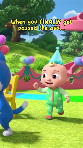 THE MUSIC CHAIRS MOVE?! | #cocomelon #shorts #learningvideos