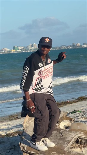 MONDO🧑‍🦲 (@mondo_kid1)’s videos with original sound - Dj KSB