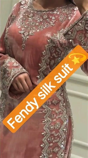 New fandy silk suit design 💫/ #suit #ootd/ #viralmusic #majboorsong ‪@SaharanCreativezone‬ #short