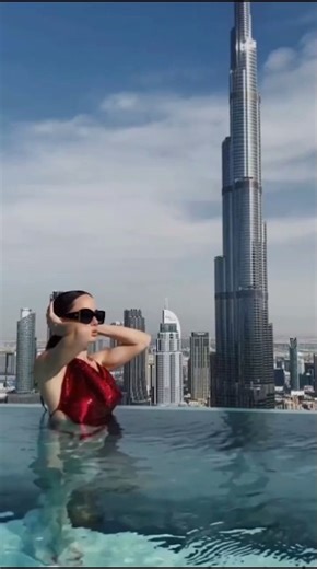 Burj Khalifa world biggest building #burjkhalifa #dubai