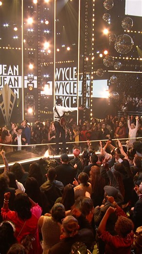 We're rockin'... and shakin' our hips into 2026 after that performance Wyclef DJ Cassidy! There's more #RockinEve coming 🆙 Tune in on ABC! | Dick Clark's New Year's Rockin' Eve