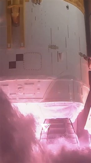 On paper, the next human Moon landing looks achievable. In reality, Artemis depends on complex systems that have never worked together in deep space. This part breaks down the technological challenge behind the promise. Follow @spaceeves #nasa #Artemis #MoonLanding | SpaceEve