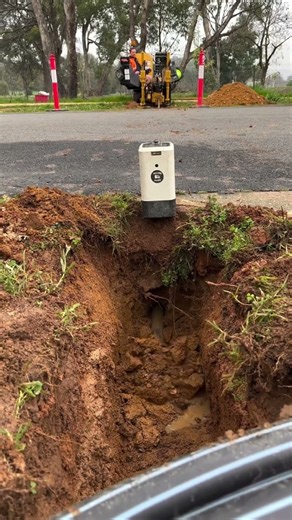 Horizontal Directional Drilling Head Exit | HDD Underground Boring Complete || HDD machine #shorts