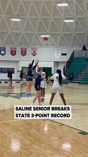 🔗: https://l.mlive.com/drcyo7 Saline girls basketball senior Keira Roehm knocked down four 3-pointers Tuesday night in a 62-37 win over Ann Arbor Huron to become the Michigan High School Athletic Association’s all-time leader in career threes. Roehm needed three 3-pointers to tie the record and her fourth put her past Lansing Christian star and Miss Basketball winner Tiffanie Shives at 312 – and counting. (Greg Wickliffe/MLive) | MLive.com