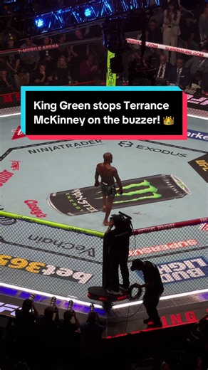 King Green stops Terrance McKinney on the buzzer! 👑 #UFC329 | LIVE on TNT Sports Box Office #UFC #MMA #boxing