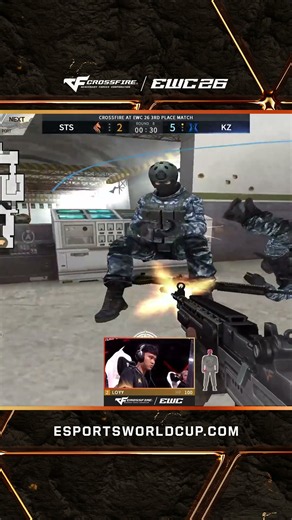lOYY makes the IMPOSSIBLE triple kill look easy #EWC26 #CROSSFIRE #ewc