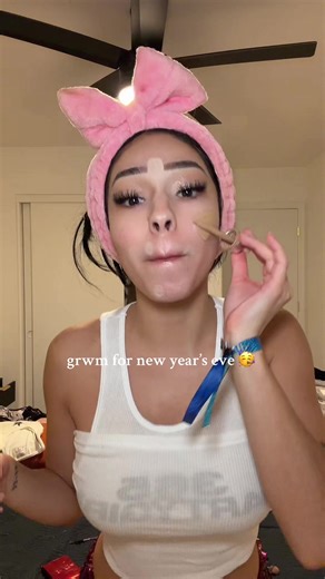 AHHHH ITS NEW YEAR’s EVe IMMA CRY | grwm for new years
