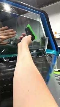 Perfect Window Cleaning Before Tint Installation - Pro Technique