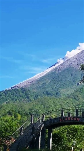 The beauty of Mount Merapi Yogyakarta #fyp#viral #merapi