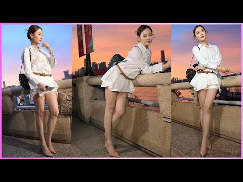 [4K Office Lady Model Shoot] Sunset Encounter with a Long-Legged Influencer!