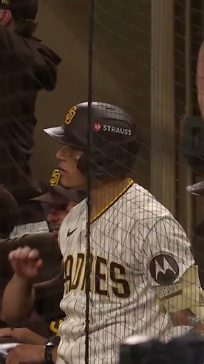FERNANDO TATIS JR. GOES DEEP!