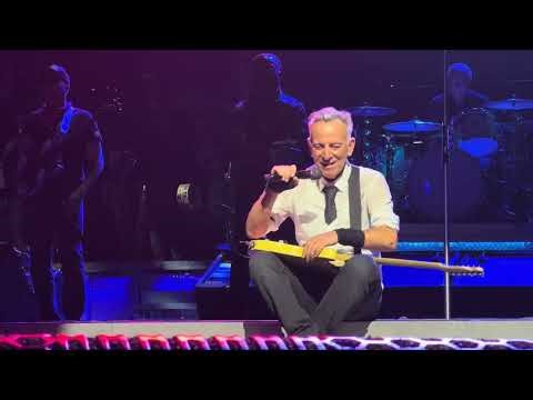 Bruce Springsteen and The E Street Band - Closing Remarks - Chicago, Illinois - April 29, 2026