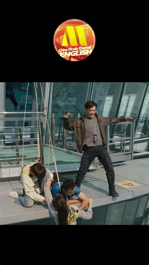 100 Meters Up… How Will They Escape 😱 #movie #kungfu #action #jackiechan
