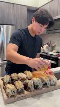 how my husband makes the butteriest lobster tails 🧈🦞