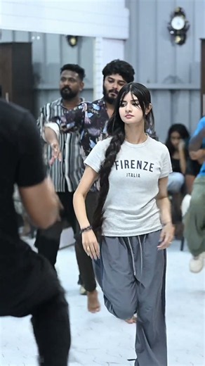💃❤️ Aishwarya’s dance practice moments from Atha Petha Azhagay!