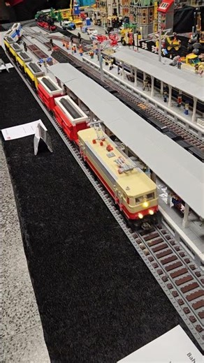 Br 181.2 mit Innofreight-Wagen [GER]